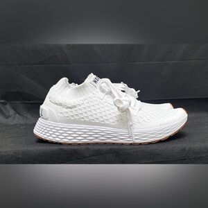 Nobull Size 6.5 White Knit Sneakers